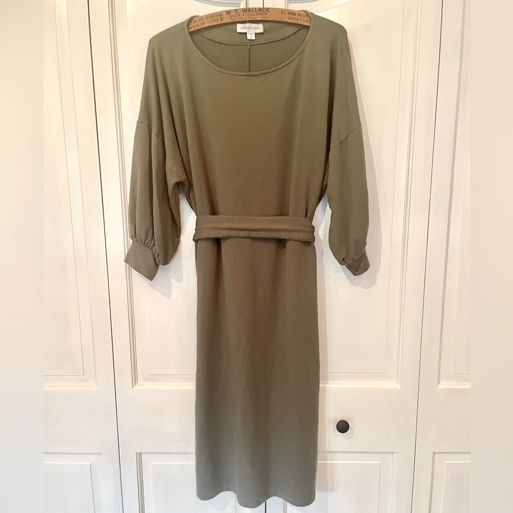 Amour Vert cozy sweatshirt dress green